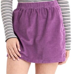 American Eagle Outfitters NWT Burgundy Highwaist Corduroy MiniSkirt Women Medium